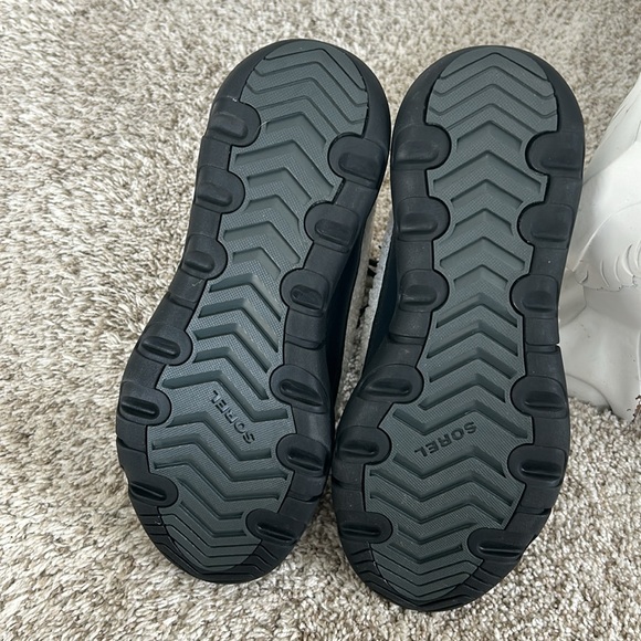 NIB! Sorel Explorer II Joan Cozy Sherpa Snow Boots - Picture 5 of 9